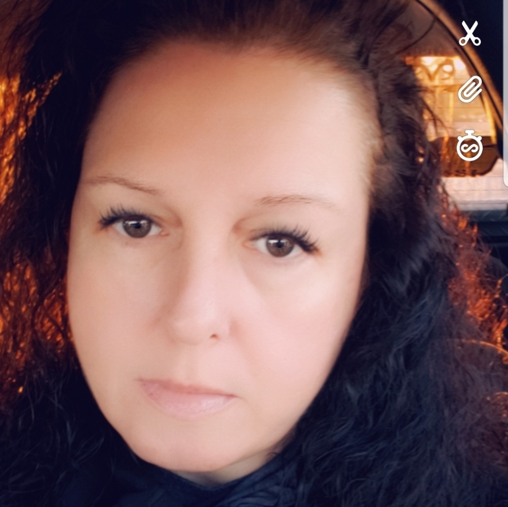 Meet your Posher, Veronica